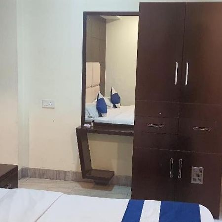 Hotel Presidency Inn 콜카타 외부 사진