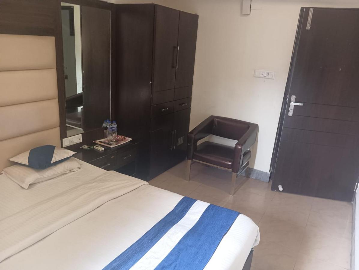 Hotel Presidency Inn 콜카타 외부 사진